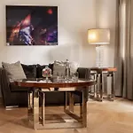 Melia Hotel 5*