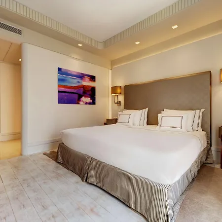 Melia Otel 5*